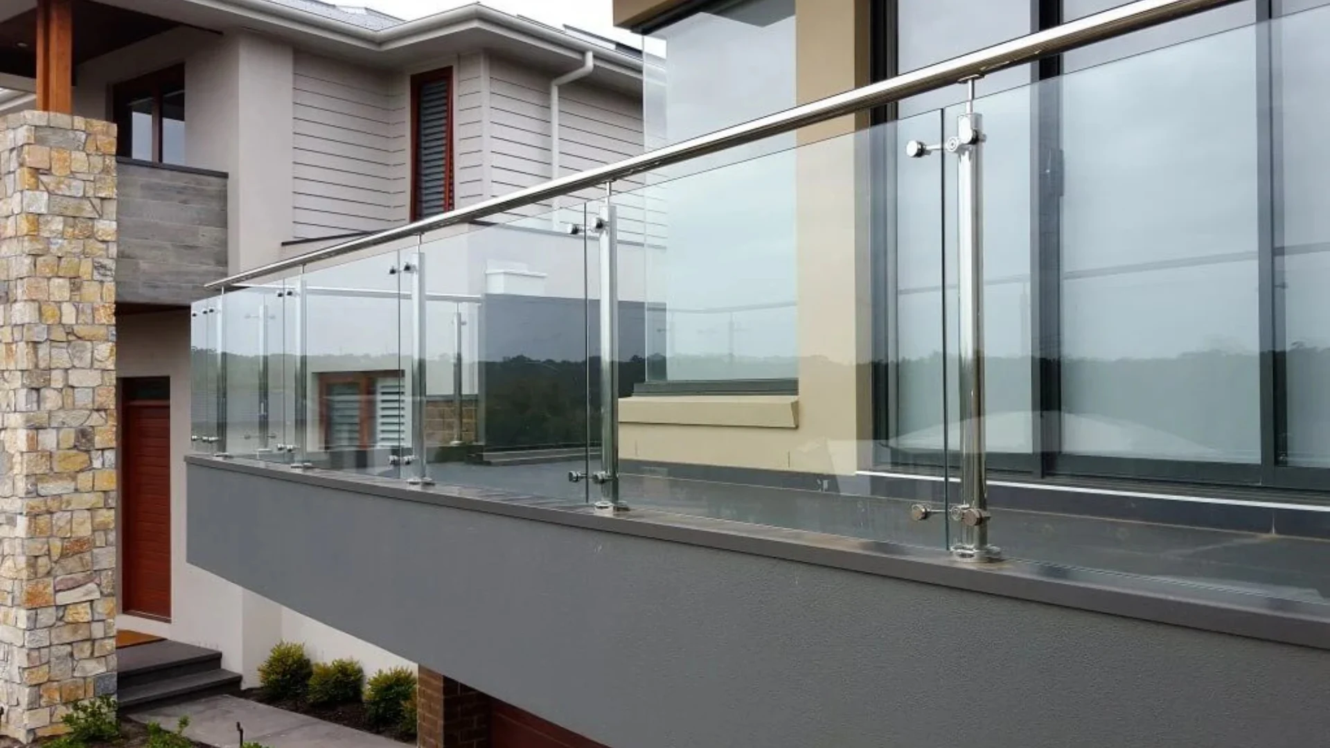 glass railings (2)
