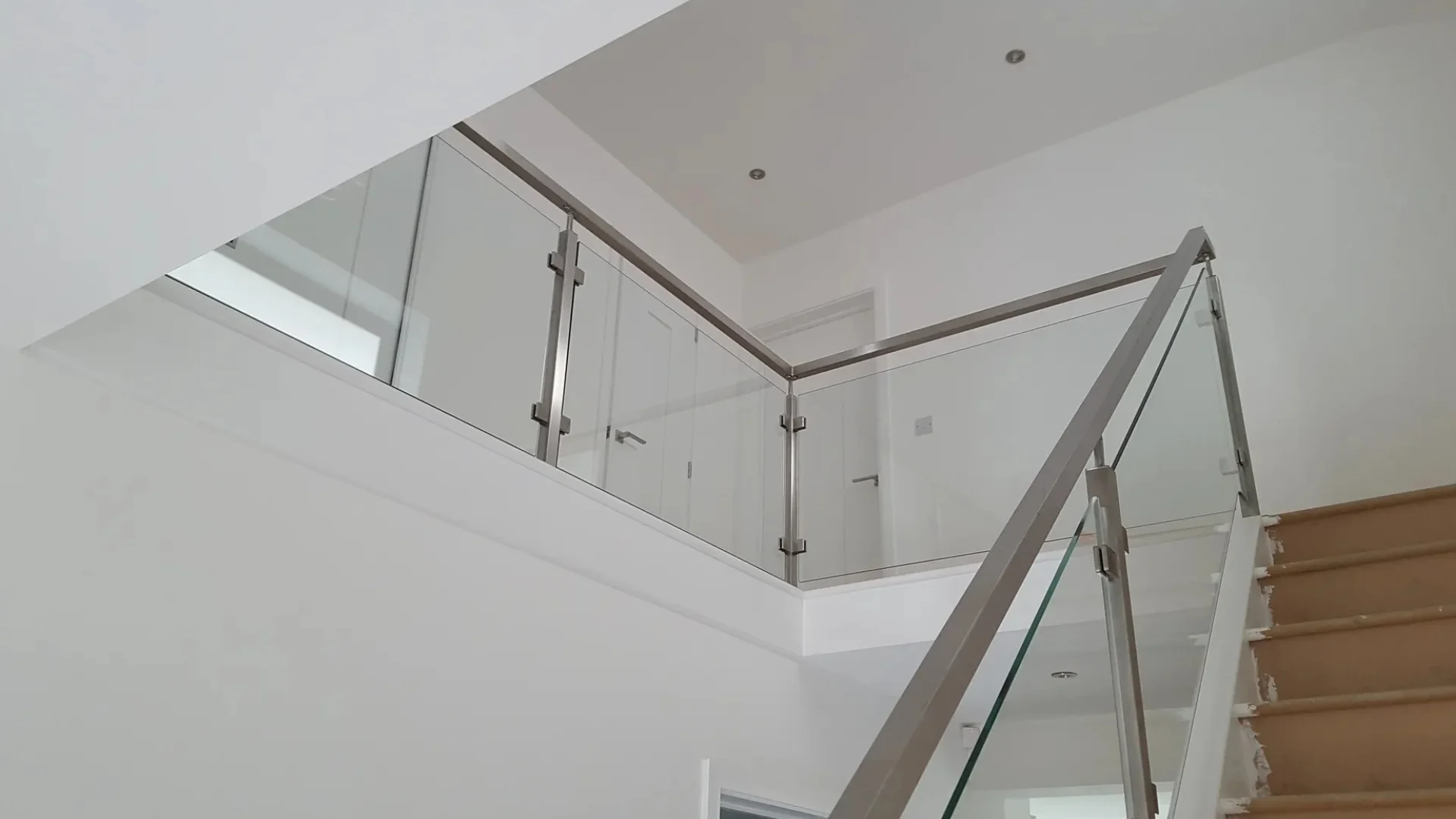 glass railings (4)